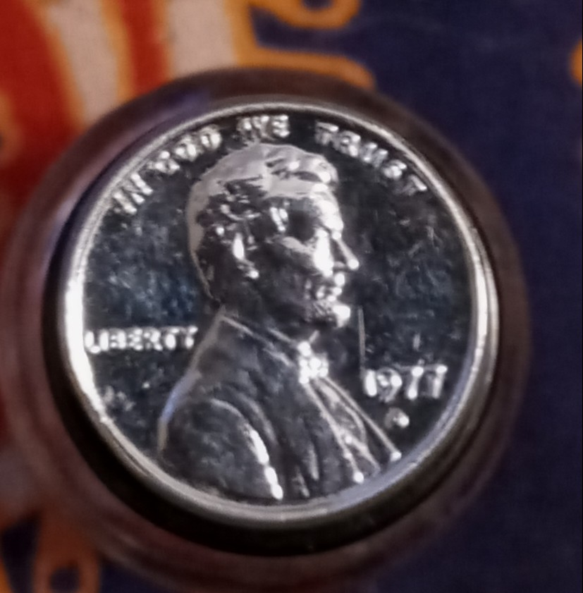 1977-D-Shiny-Silver-Lincoln-Cent